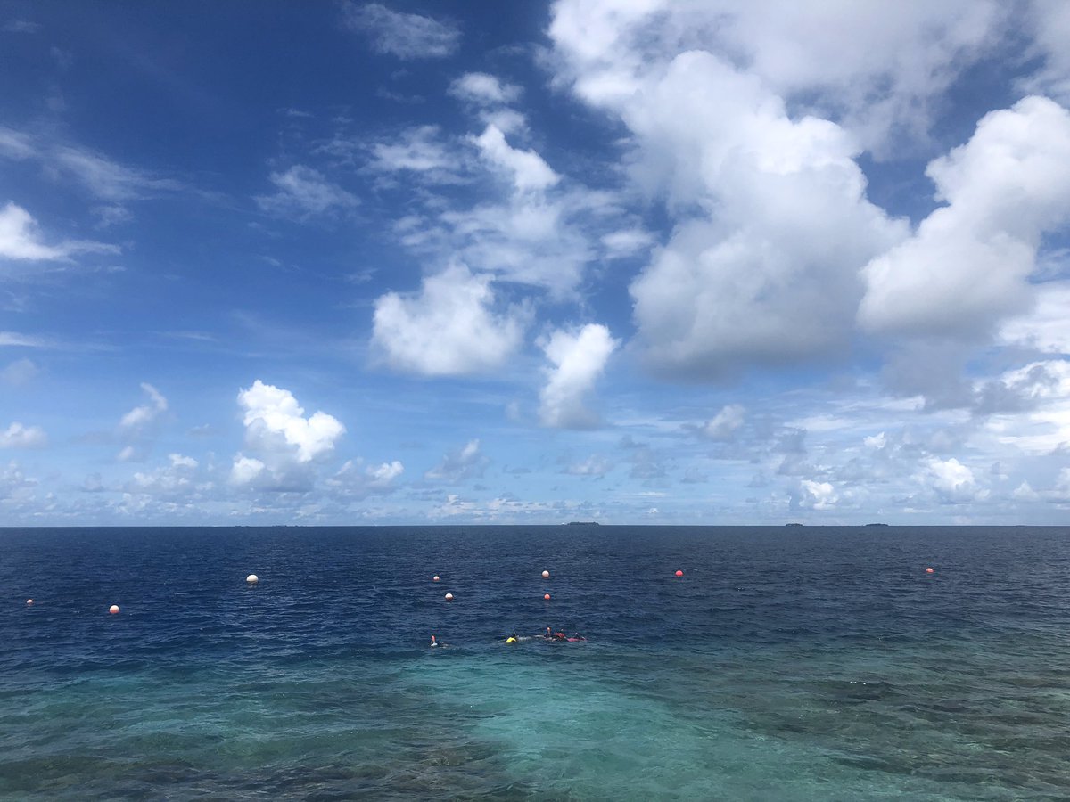 Such mornings with beautiful cloud formations #clearsky #naturephotography #natural #maldives #bandoosisland #Bandoosmaldives