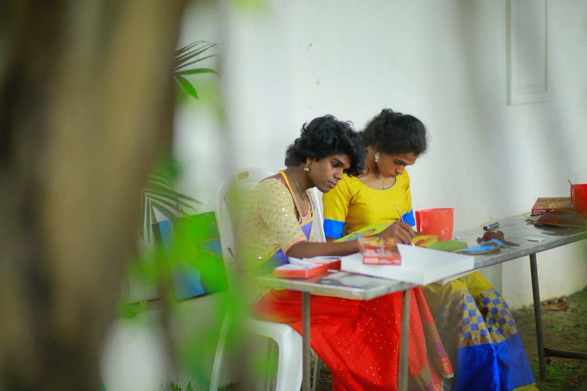 Naveenntatvm's tweet photo. #KSYWB 
#മാരിവില്ല്-19
കേരള സംസ്ഥാന യുവജക്ഷേമ ബോർഡ് സംഘടിപ്പിക്കുന്ന ട്രാൻസ്‌ജെന്റഴ്‌സ്‌ സംഗമവും
ചിത്ര രചനാ ക്യാമ്പ്..
DEC16-21
എറണാകുളം... https://t.co/4C4BabhQVV