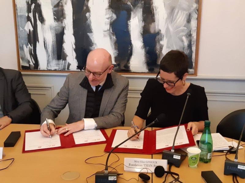 Fier que <a href="/Generali/">Generali Group</a> <a href="/humansafetynet/">The Human Safety Net</a> soit 1 acteur remarqué du 1er forum Mondial des #Réfugiés <a href="/Le_HCR/">Le HCR</a> avec son action #THSN4refugees. En France 1 nouvel incubateur d’#Entrepreneurs réfugiés sera créé en 2020 <a href="/VilleSaintDenis/">Ville de Saint-Denis</a> en #partenariat avec <a href="/GroupeSNCF/">Groupe SNCF</a> bit.ly/36NnAac