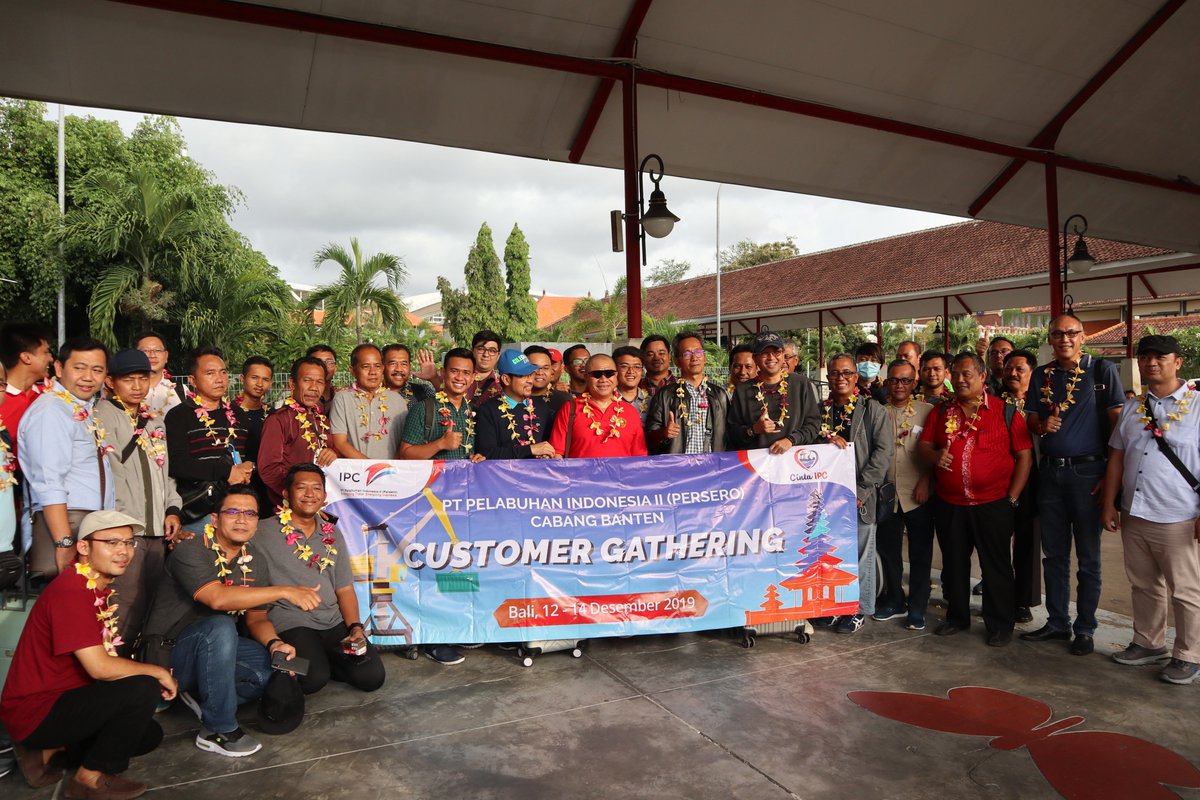 IPC_Banten's tweet photo. Customer Gathering Ipc Banten di Bali, 12 s/d 14 Desember 2019
@indonesiaport 
#salamcinta
#cintaipc https://t.co/d4tguceQXp