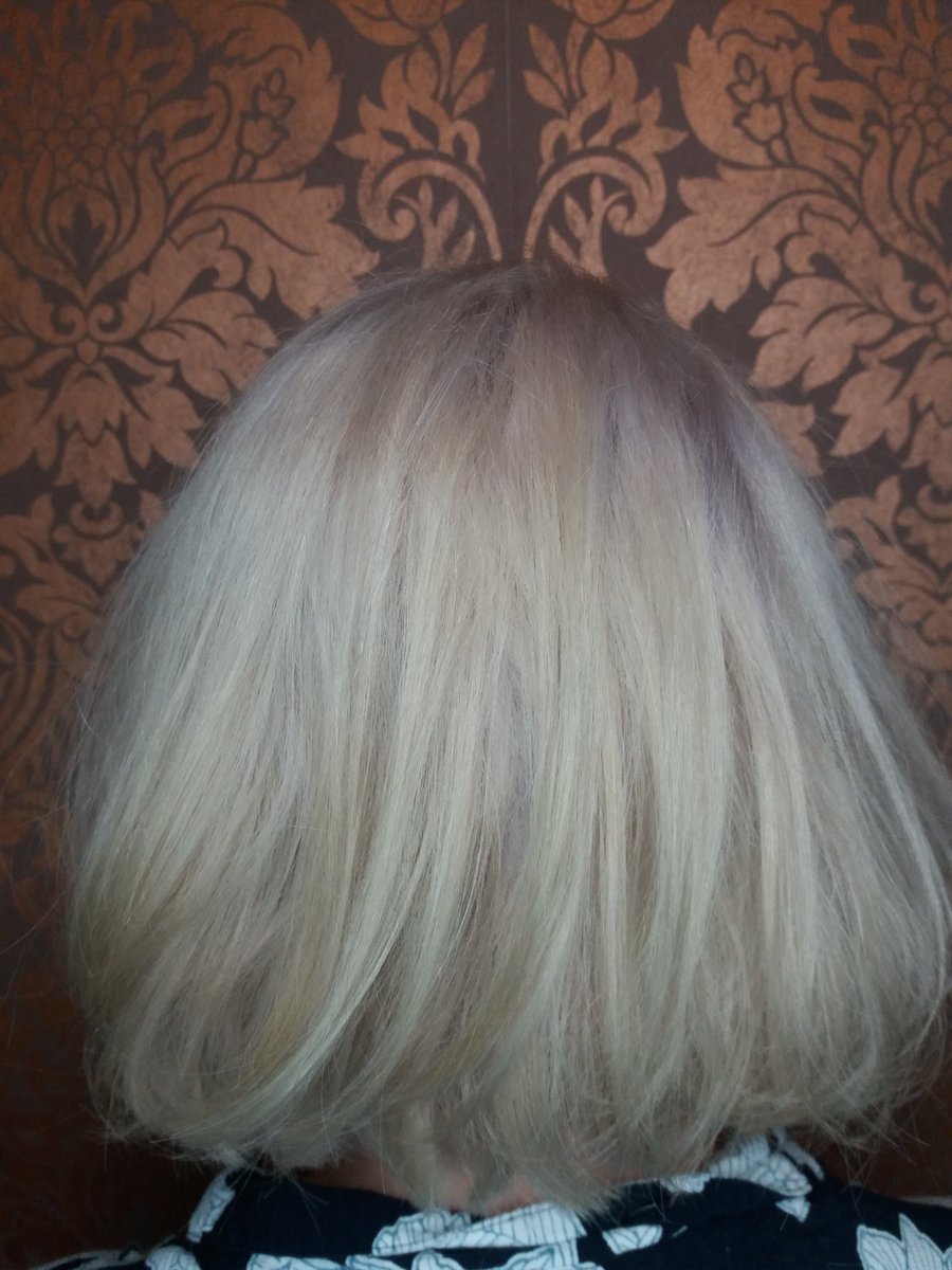 stylistinmaria's tweet photo. Blonde Haare sind im Trend. #ICY #hair #haircut #hairstyle #hairsalon #hairdresser #hairstylist #haarstudio #hairstudio #berlin #schöneberg #friedenau #dahlem #kreuzberg #xberg #wilmersdorf #blondhair #marianila #marianilaberlin #olaplex #olaplexberlin #olaplexsalon https://t.co/BMeoEwxnxD