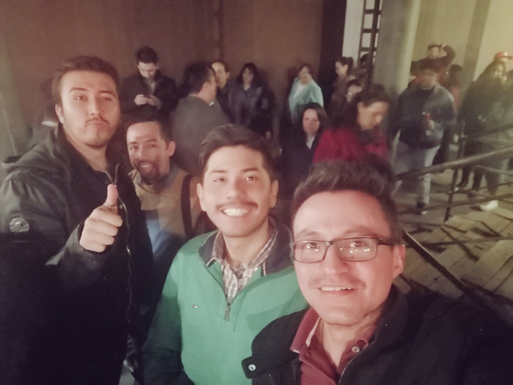 EduAtsu's tweet photo. @deseosdenavidad espero se convierta en tradición !!! https://t.co/GJ6mwE5NIO