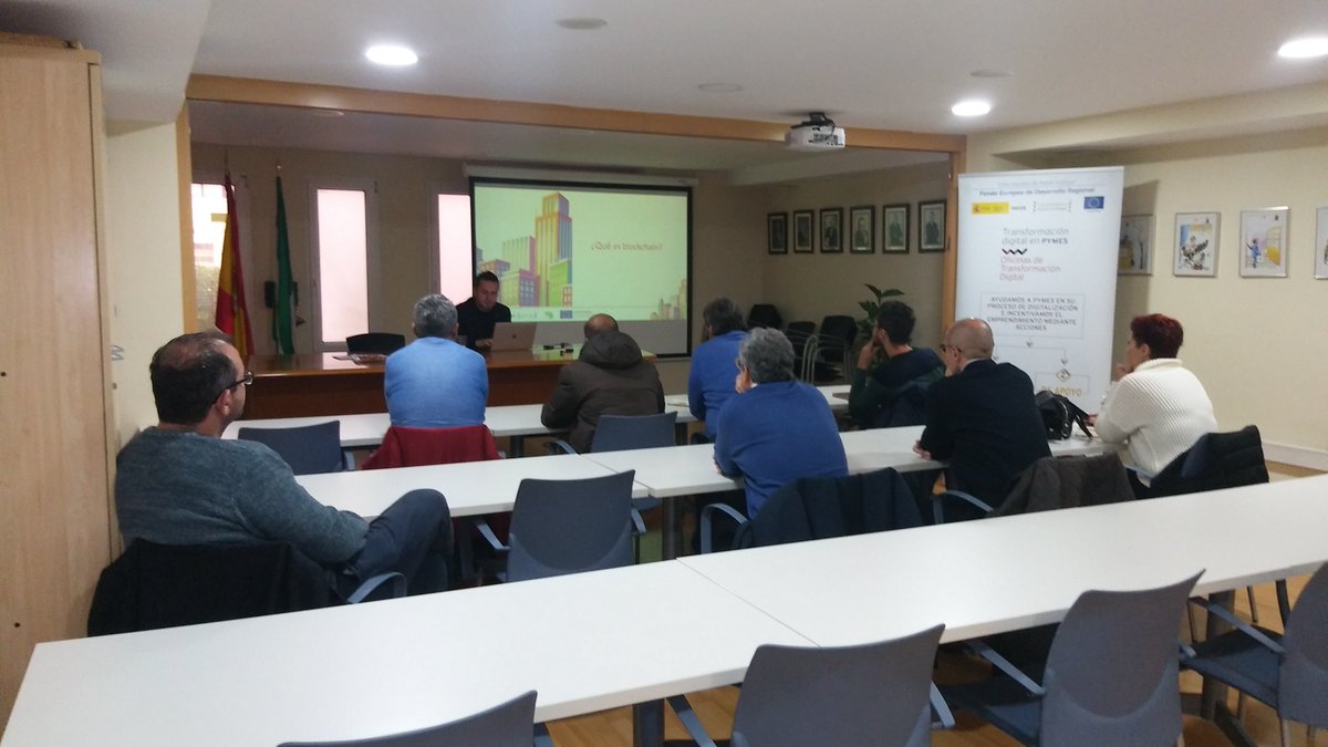 OTDclusterCSA's tweet photo. 👥 Los asistentes a nuestra jornada de ayer en Granada conocieron de cerca las grandes aportaciones del #blockchain al sector de la construcción.

Gracias, Domingo Sánchez (@dyvare_) por tu ponencia‼

#OTD #SEAvanceDigital #FEDER #MinecoGob https://t.co/KN0OM1mcdd