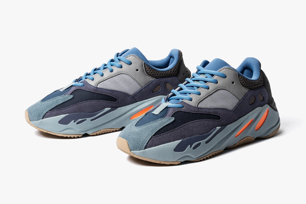 offspring yeezy 700