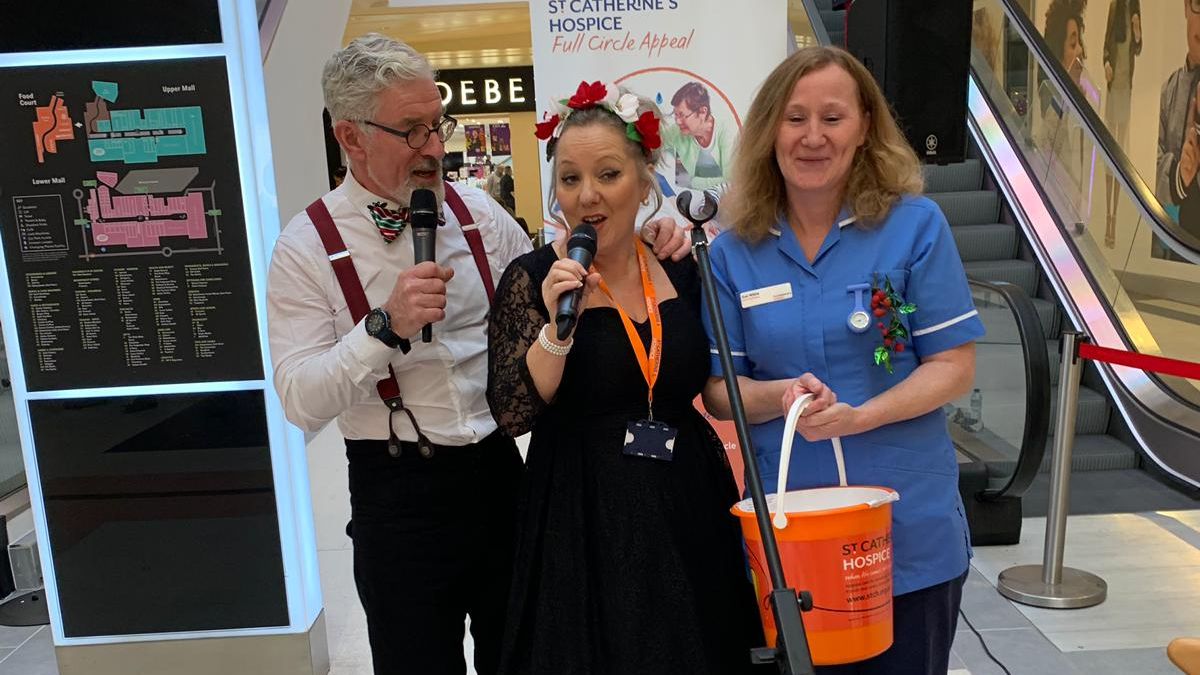 StCHospice's tweet photo. Did you see our Christmas choirs @County_Mall over the weekend? Thank you to our wonderful singers including @HazelwickSchool, @CrawleyPhoenix and @RockChoir-  you sung your hearts out and certainly got #Crawley into the festive spirit! 🧡🎶🎅 #MerryChristmas #hospicecare https://t.co/X3M3M36WUw