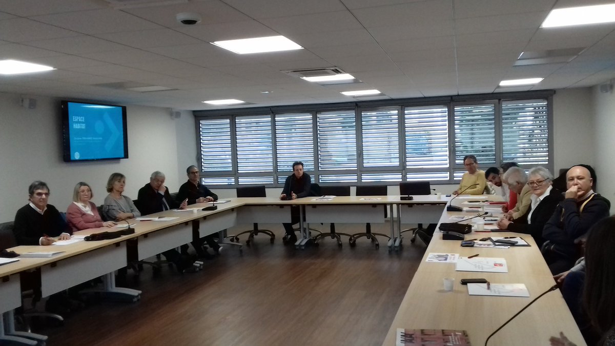 gilsuppa's tweet photo. Temps d'échanges collaboratifs avec les administrateurs de l'@CaissepargneLR réunis en commission Écoute Societaires. Au coeur de la réunion : lettre des societaires, communication d'entreprise, services - satisfaction clients et crédit management @GroupeBPCE @FNCE https://t.co/LMNGzqBn9N