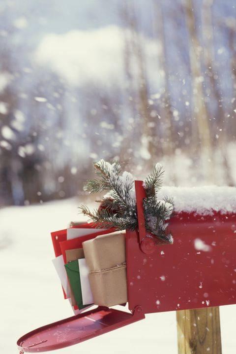 SimplyParcels's tweet photo. Last posting dates for Christmas
•Wednesday, December 18 for second class mail
•Friday, December 20 for first class mail
•Monday, December 23 for special delivery 
But if you do forget don’t worry, call us on +44 (0)34 5307 3339 or email https://t.co/eT69tYdPsm