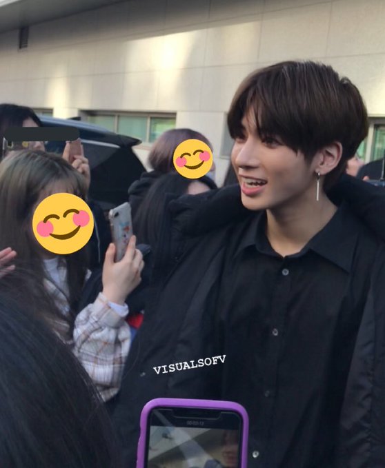 น้องแทนเหรอเนี่ย อมก. ออร่าพุ่งมากน้องค้าบ