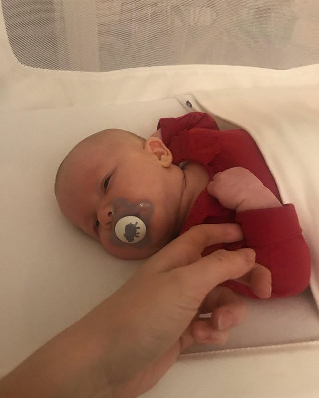 StraightlineF's tweet photo. So precious 💕 https://t.co/tuXstSi7pZ https://t.co/OTM6xfFdGi