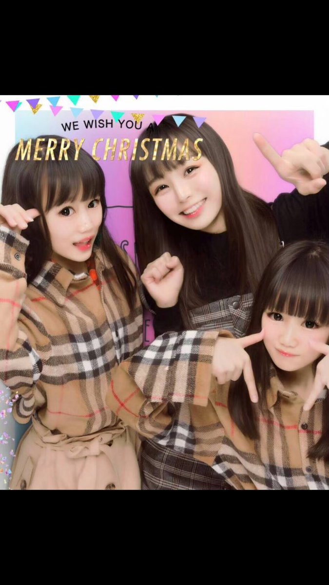 yasaiminami's tweet photo. るのん！るよう！
お誕生日おめでとう🎊
これはちょうど1年前の写真なんだけど、みんな「今－1年分の経験」って顔してる。当たり前なんだけどね。しみじみしちゃうわ。私。
ちなみにもう1年経って15歳になると、薬飲む量も増えるし、映画も色々見れるようになるよ！
よりよい14歳LIFEを！！！ https://t.co/Y3eEygNZ9B