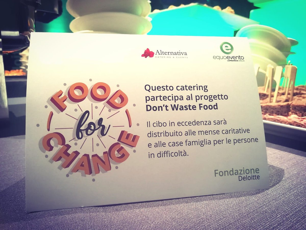 Swajma's tweet photo. Così il Natale è più bello per tutti🎄
#cateringsostenibile #eventisostenibili #iso20121 #impresaresponsabile #sostenibilità #sustainablexmas @AlternativaMi https://t.co/8d3DbPnHBs