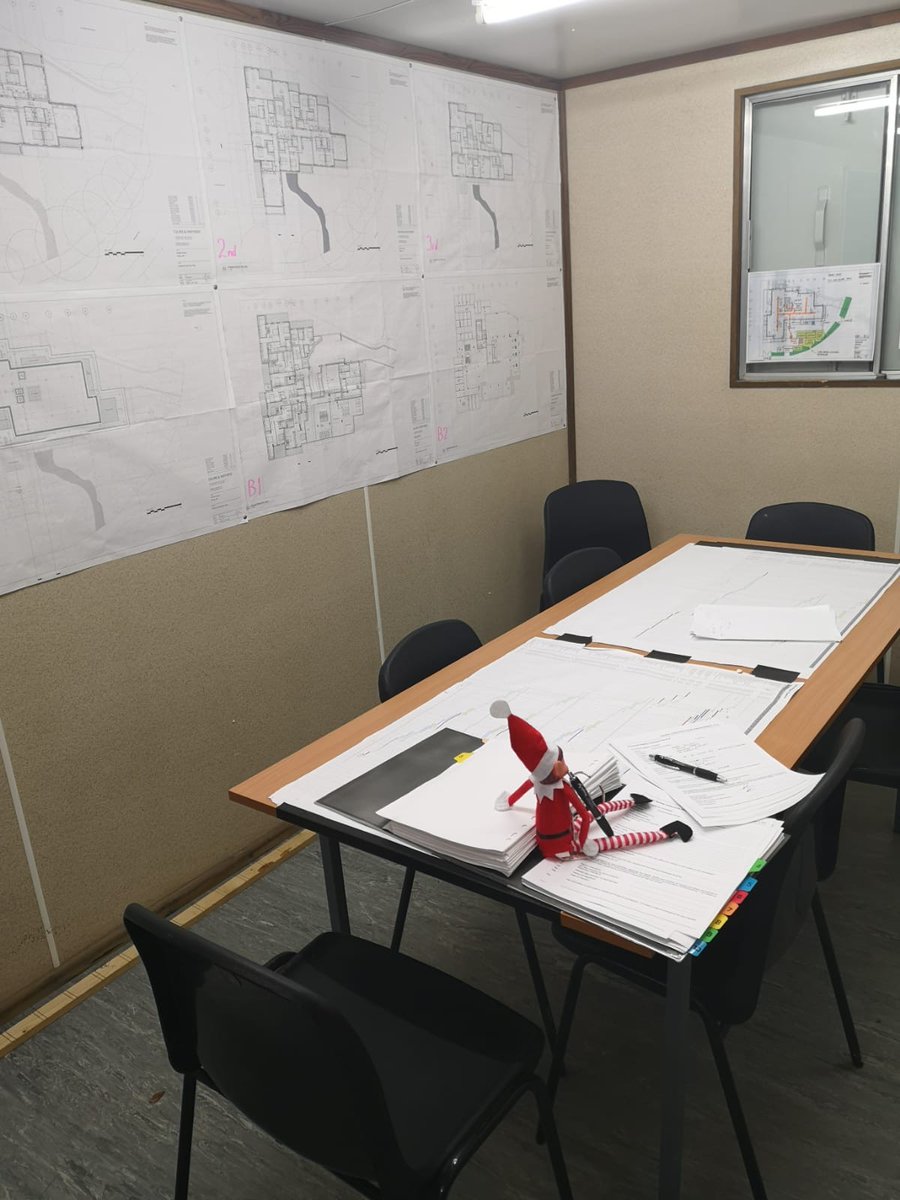 StothersM_E's tweet photo. Elf watch!
From St Andrews in Scotland to Ealing in London our Elf has been found today visiting our Dorset House project which comprises of 30 apartments ranging from 1 bed to 3 bed duplex apartments. The project also provides car parking, a business centre and communal spaces. https://t.co/aZGXp7ZnGw