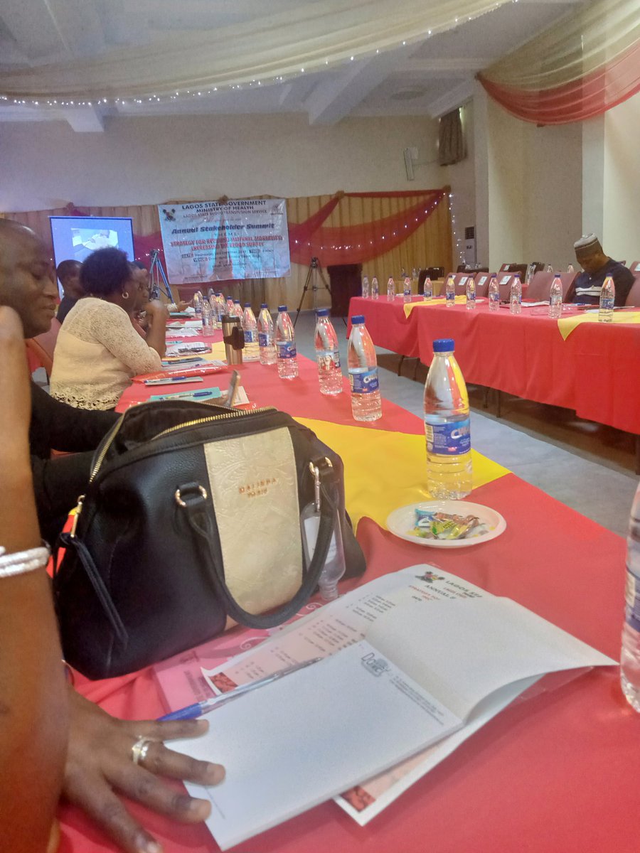 Haima_Health_'s tweet image. This summit will help enhance the emergency preparedness through availability of blood and blood products in Lagos state. 

#bloodhealth #lagoshealth #lsbts #haimahealth #summit #lifesavers #givebloodsavelives #lagos