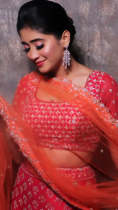ashi_singh_3's tweet photo. Gorgeous beauty 🌺🌺 
So pretty she is looking in this lehenga 😍😍 

#ShivangiJoshi https://t.co/pzTrxpxTqT