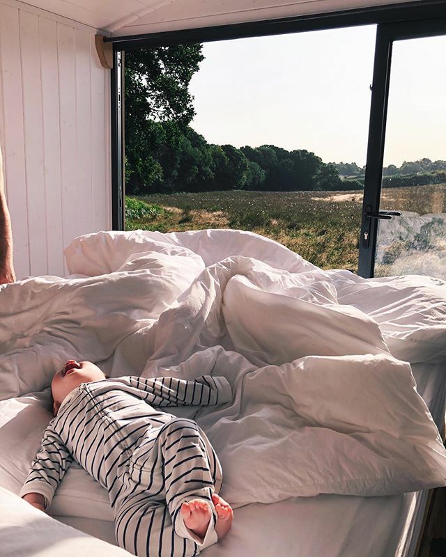 Dreaming about sunny days spent @swallowtailhill earlier this year. Loved this trip SO MUCH! A handful of beautiful cabins around the farm in East Sussex. You feel like you have the whole place to yourself. As you can see, Ella loved it! This is an 8 acr… ift.tt/2sHw0kk