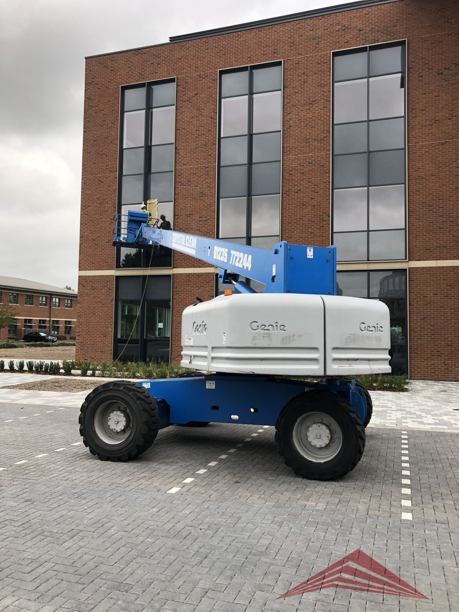 GappleUK's tweet photo. We have teams of two available ready to dispatch for national projects around the UK..

If you have any repairs to internal or external cladding , doors,  balconies, transoms &amp; mullions or other items, we would love to hear from you.

Put us to the test! Call 0845 812 0003 https://t.co/GlVW4m8VP4
