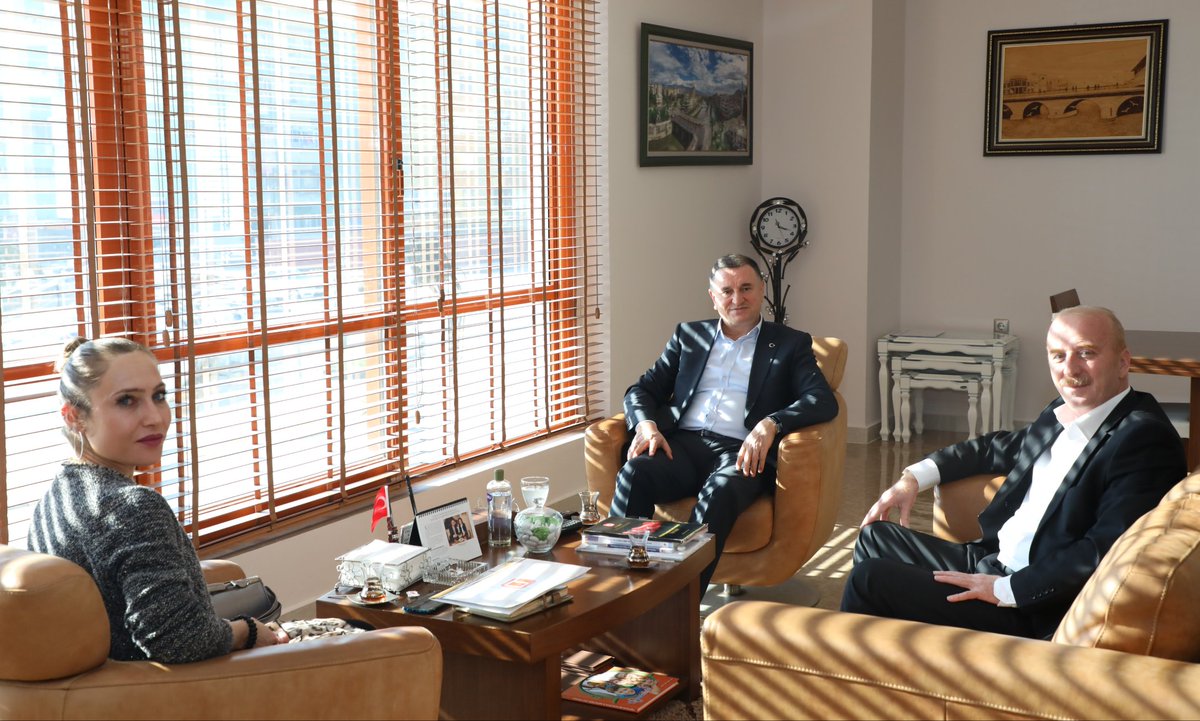 Lütfü Savaş