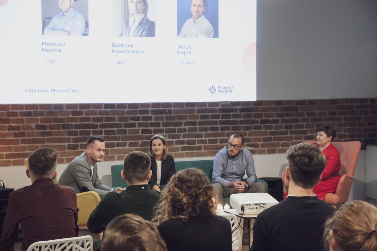 ProjectPeople_'s tweet photo. Ho! Ho! Ho! Another typical corporate #Christmasmeeting? ๐
Not this time. Last Tuesday we invited our customers to a #ChristmasMasterClass, where we gave each other the gift of knowledge! ๐ During the discussion #panels and #talks, they spoke how to change #business! https://t.co/HllmiWDnZD
