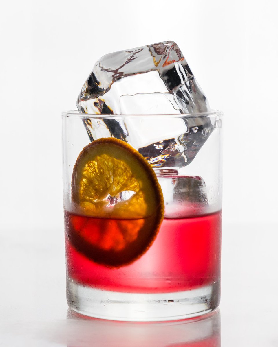 Appreicate the Aesthetics.
#IceModern #IceCubes #CocktalIice #Ice #bars