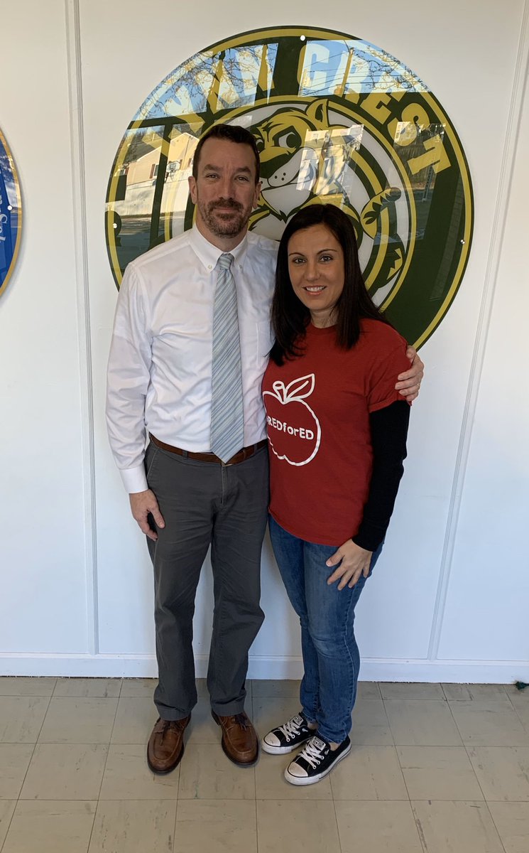 LynnCrestTigers's tweet photo. Congratulations to Ms. Vitollo (@LynnCrest1V) and Ms. Torzewski for being named our school’s Teacher of the Year and Educational Services Professional of the Year for the @NewJerseyDOE Governor’s EOY Program. Peer recognition is the BEST recognition! #22Tigers #1WTSD https://t.co/2jlJw1P2JD