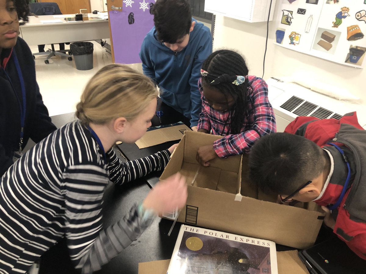 CatonsElem3rd's tweet photo. When you challenge your fifth graders to make a maze out of only a few materials and they AMAZE you! #polarexpress @CatonsvilleES @Catonsville5 https://t.co/00cOfIFHJG