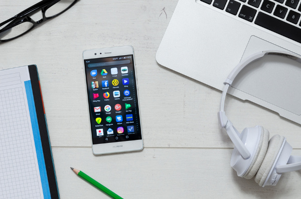 MerakiLane's tweet photo. Feeling burnt out? Me too! I'm teaming up with #Android to share 6 tips I use to help me unplug and find balance over the holidays so I can relax and be present with my family!
#Ad #DigitalWellbeing https://t.co/KxzkSvLyzL https://t.co/y1pj4uFnOl