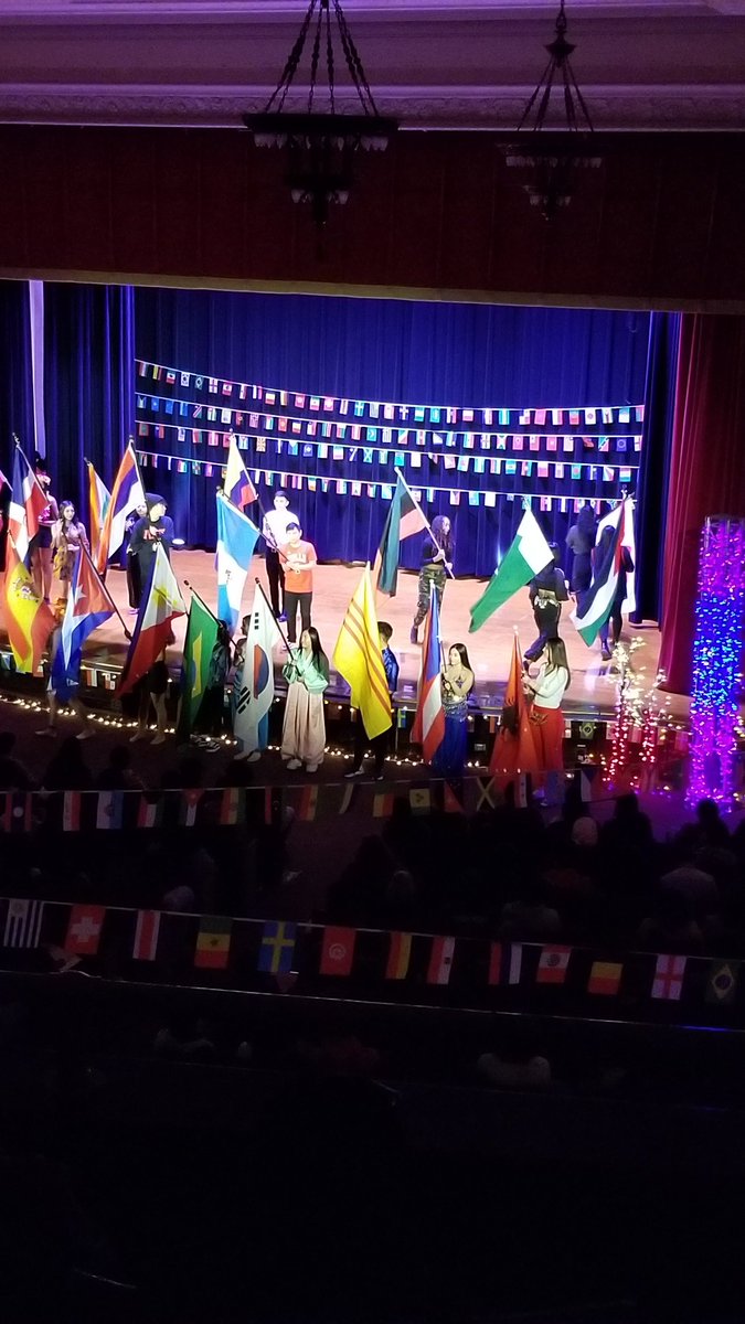 actual_flauta's tweet photo. Flag parade @VonSteubenMSC https://t.co/AZb2owHOFD