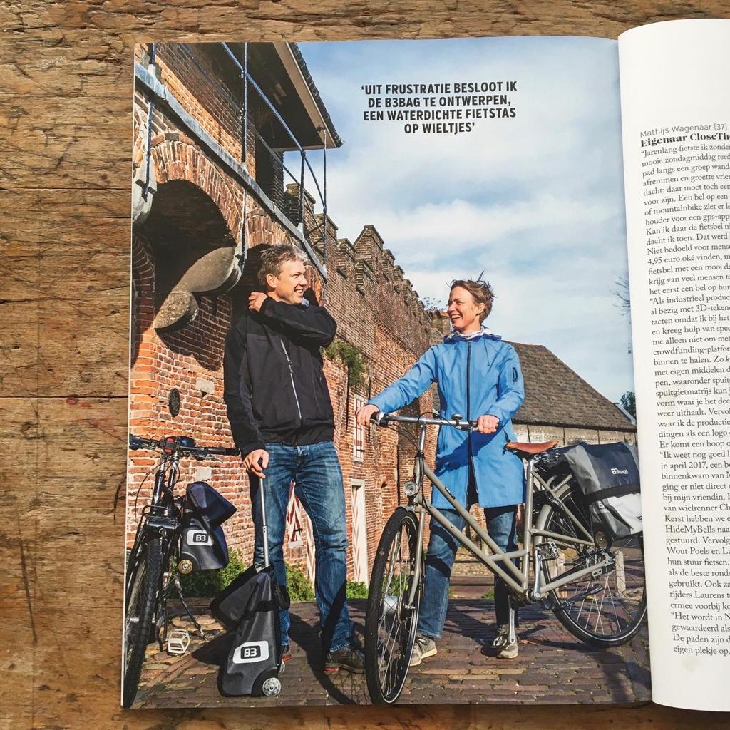 Super blij met artikel over  @B3bag in de @FietsActiefNL van nr09-Dec’19 Tekst en foto: @fietsvlogger Jessica de Korte #b3bag #vierfiets  #amersfoort #biketrolley #bikebag #shoppingbag #bikepannier #shoppingtrolleybag #bikepackingbags #duurzaamleven #extragrotewaterdichtefietstas