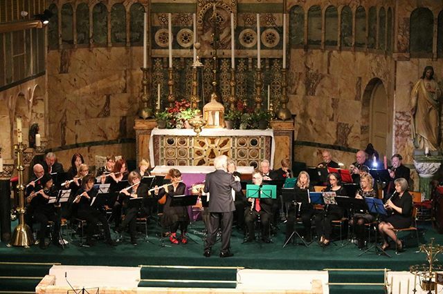 SoundsEnsemble's tweet photo. Concert in aid of ALONE in University Church St. Stephens Green 12/12/2019. 🎶
Thank you Standard Life Ireland for having us! https://t.co/xS2YCFTkjD https://t.co/cnwa4KhiBF