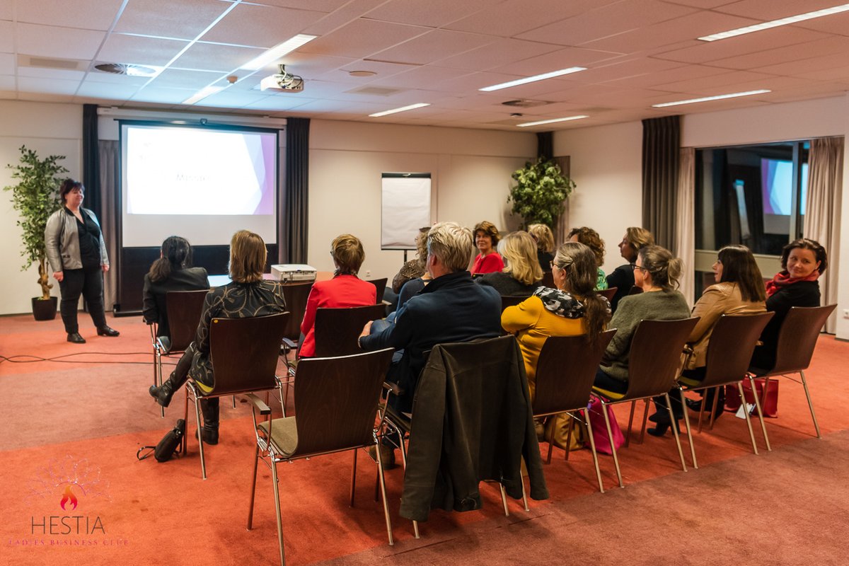 HestiaLBC's tweet photo. Terugblik Eindejaarborrel dinsdag 10 december 2019 te Landgoed Zonheuvel in Doorn.
#verbinden #netwerken #genieten https://t.co/hj6KkqYTHd