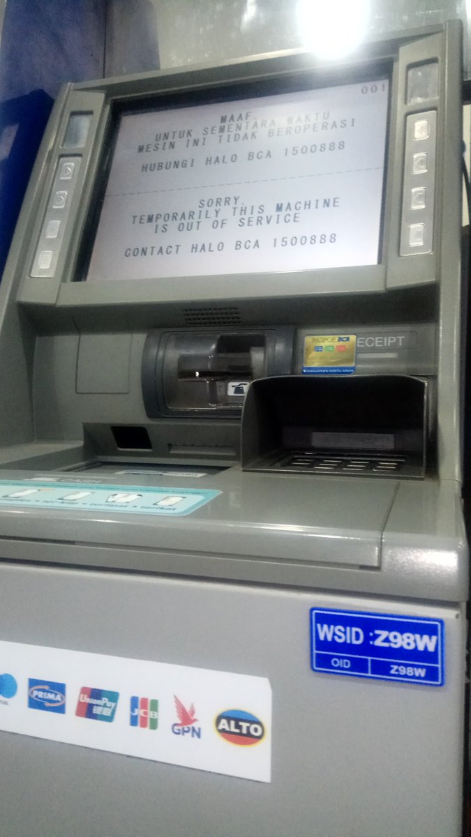 gungarts's tweet photo. @HaloBCA semua ATM Tarik / Setor di KCP Kraksaan pada ERROR. Sedangkan ATM di Diva Supermarket tidak bisa setor tunai. Saya foto nomor tiap ATM. Sentuh foto utk perjelas.
#atmerror #bca #atmbca https://t.co/647574Mx8b