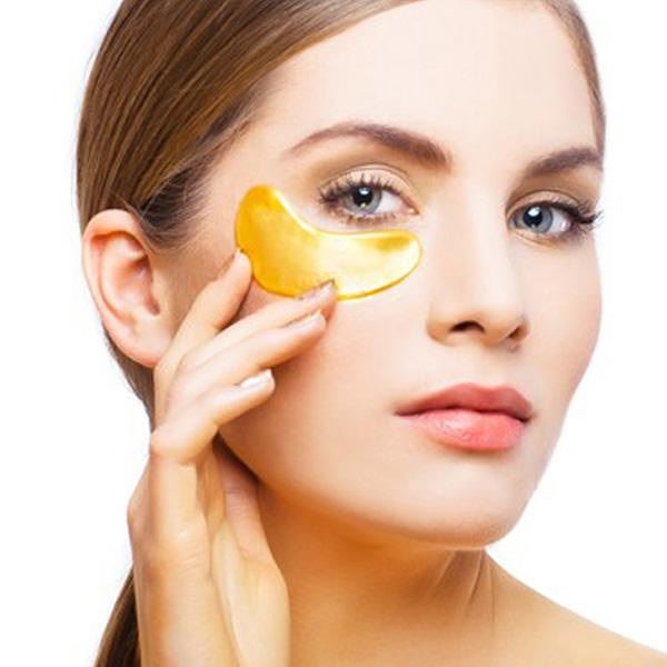 jamelaskincare's tweet photo. You are gold baby - pure gold👌#Christmas #GOLD #collagen https://t.co/XgFWMWQT89