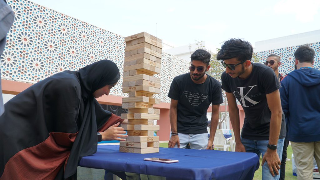 MEC_Oman's tweet photo. Are you #enjoying the 2nd MEC Carnival? 😍👌
#MyMEC #YourMEC #MECEvents 🍱🌏🥢🎖🏌🏻‍♀️🤾🏻‍♂️🎡🏯 https://t.co/81qdWkGIlk