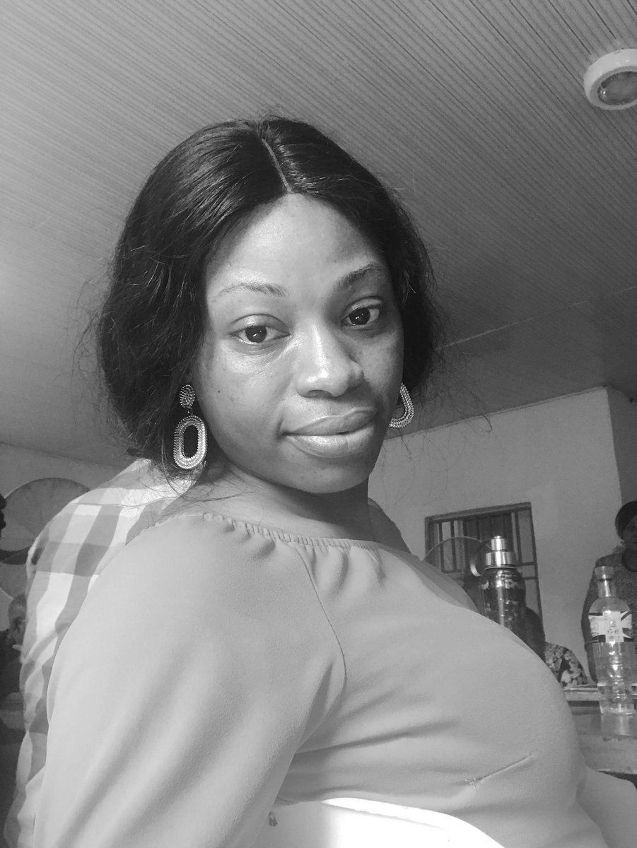 chiomaezenwafo's tweet photo. Some are wrapping up the year, counting down to shut down while others are doing Isaiah 54:2 gearing up for 2020.

Which one are you up to?

#wednesdaywisdom
#newsqueen
#complicatethenarrative 
#ladyofthefourthrealm
#surthrive
#surthrivor https://t.co/nPOiEnOijX