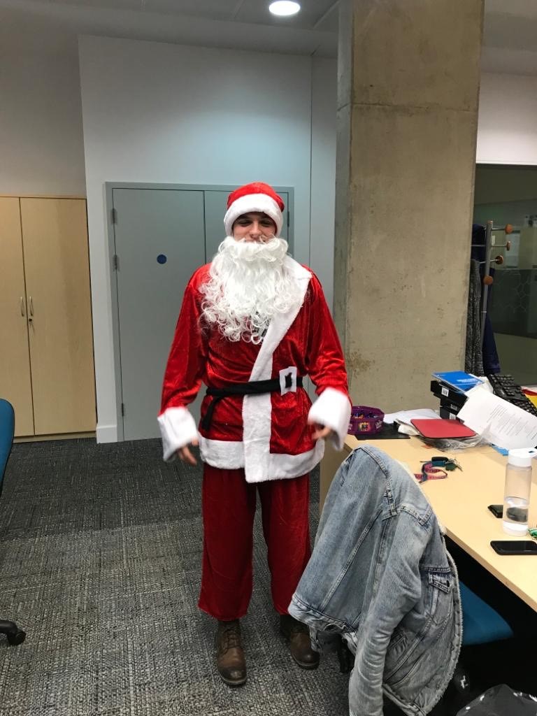 Wishing you all a Merry Christmas and a happy new year, from everyone in the Psifidi Lab! #MerryChristmas #HoHoHo