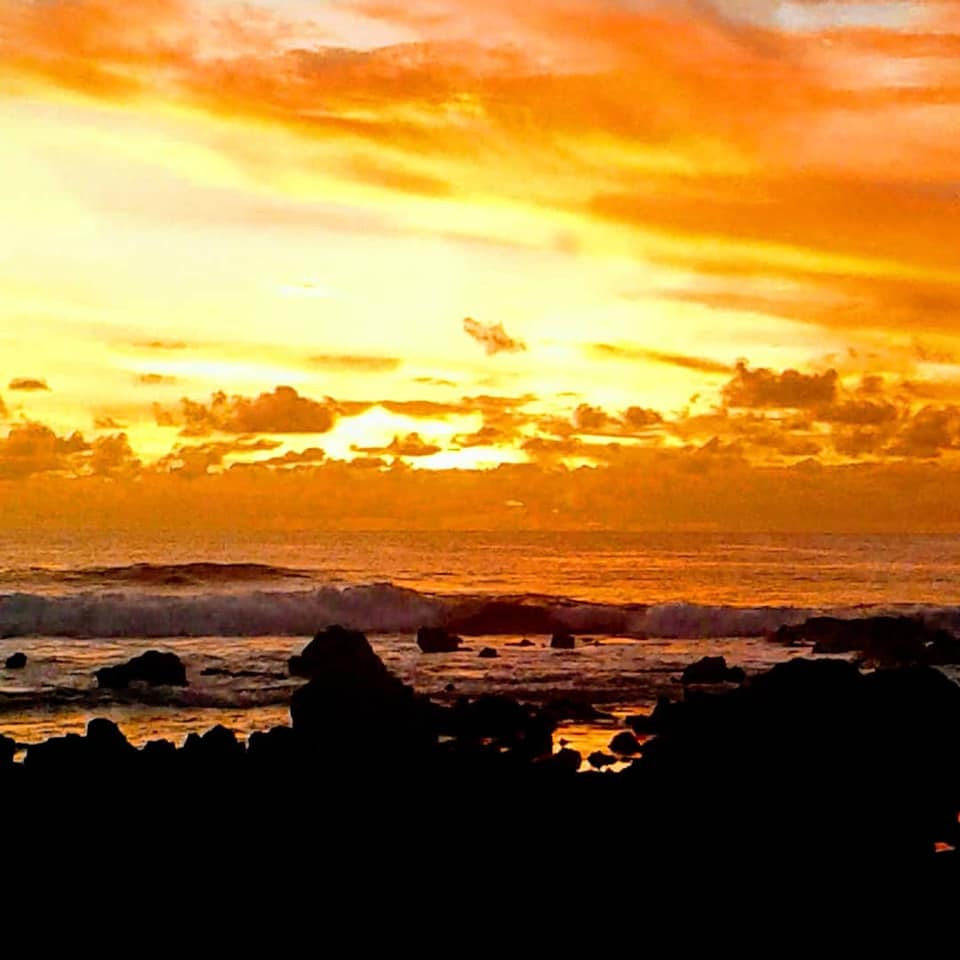 hanitraveltour's tweet photo. +56 9 4287 1719
contacto@hanitraveltour.cl
https://t.co/BNKL6aPYx4

#valparaiso #chile #quintaregion #sernatur #travel #isladepascua #madrid #españa #photography #sunset #moais #southamerica #instachile #travelchile #paradise #chili #nature #sunset #adventure #voyages https://t.co/EPpF0Fl75a