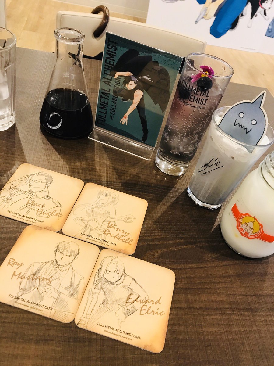 ハガレンカフェ行ってきました!!楽し過ぎて、レポマンガ描きたいほどに最高過ぎた…!!!純粋に時間がないので、レポ描けそうにないけれど…
コースターの引きが凄過ぎて大大大興奮…!!!カフェの企画担当のすべての皆様を褒め称え崇め奉りたいほどに、全てが最高でした…??✨また行きます…! 