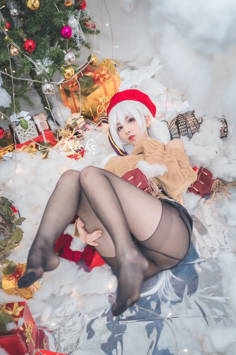 Merry Christmas https://t.co/2L6fjZ8bOp