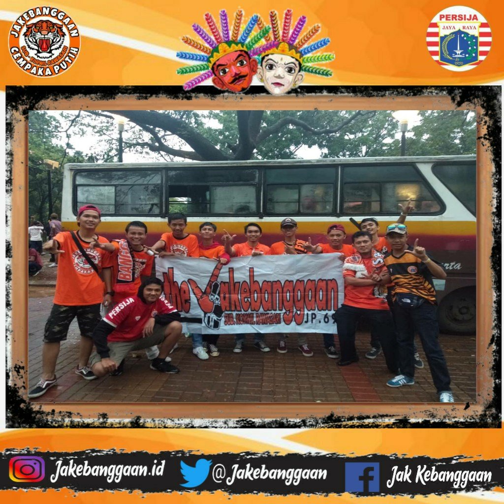 jakebanggaan's tweet photo. (17/12) GALERI MATCH PERSIJA VS PRSBY || LOSER😞MENUTUP LAGA KANDANG TERAKHIR DENGAN PERPISAHAN SANG LEGENDA HIDUP @bepe20 . Sampai Bertemu Diliga 1 Tahun Depan Jaakkk...🤗😎🙏🔥
#subrawasaribersatu #jakebanggaan #jp69 #sector10 #incrediblepersija #penghunitribungoyang https://t.co/KgFRzyHuHJ