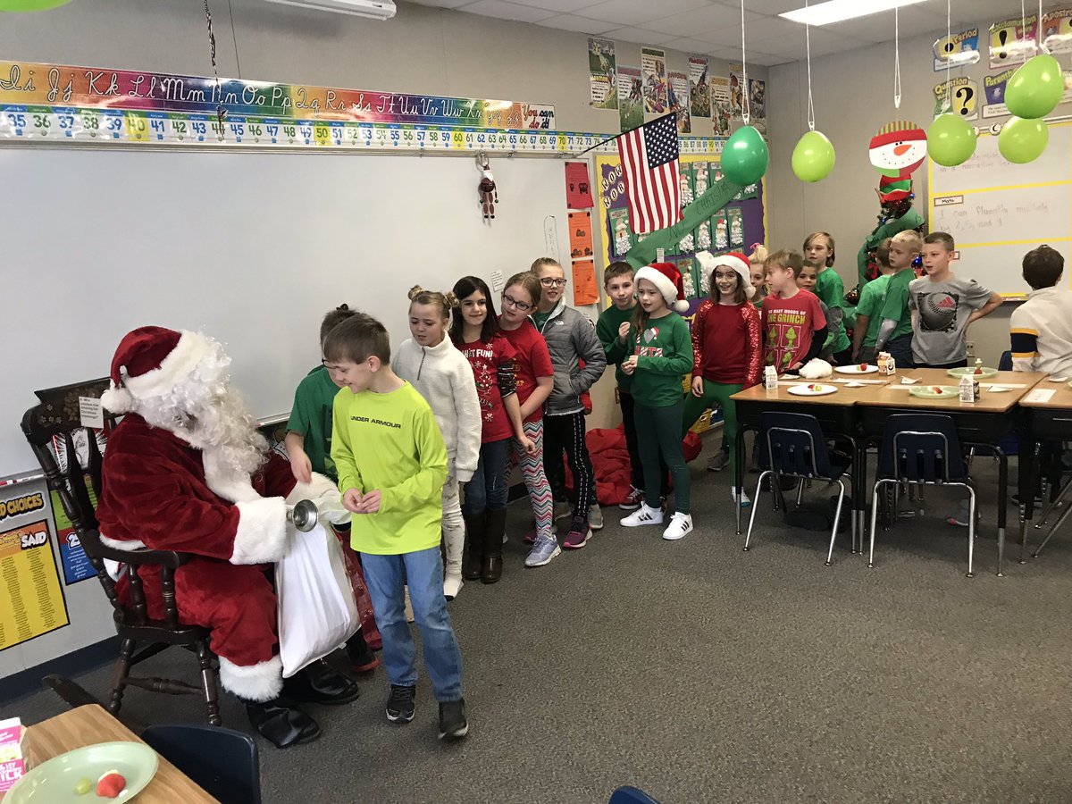 Yesterday we celebrated Grinch Day with Grinchy snacks, Whoville trees, and even a visit from Santa Claus! #connectses #bulletpride