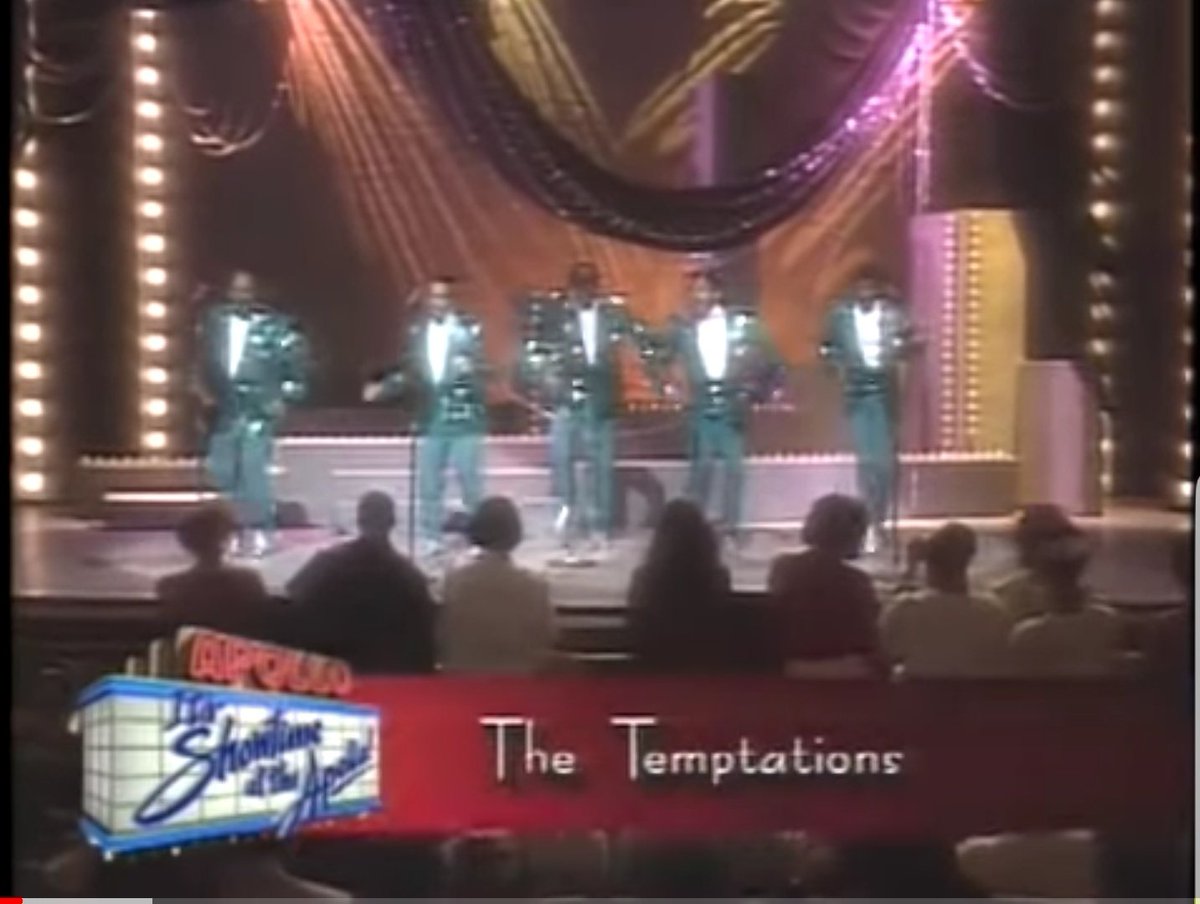 JuliusCaesarGx's tweet image. Suit and tie, suit and ribbon.When music was real, before the drama.They were ahead of their time.Lets make it #suits popular again instead of the Zuckerberg garb of jeans and tshirt like a cartoon.We are humans. #gottagetone