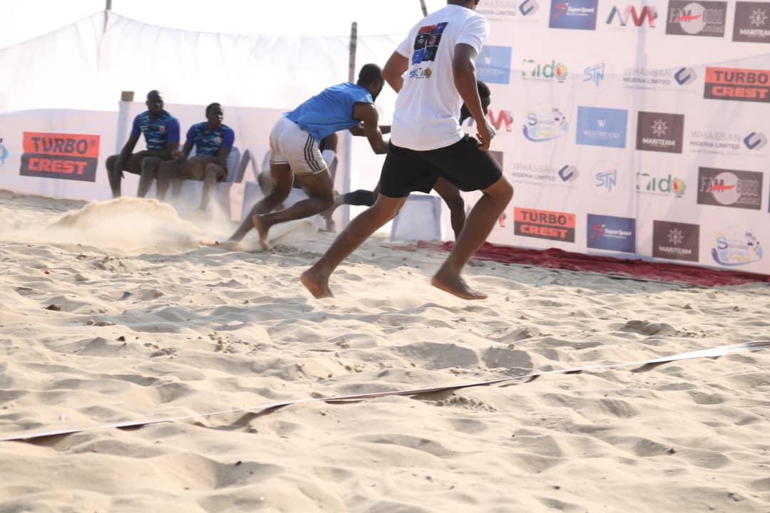 NigeriaRugby1's tweet photo. Sandie Beach Rugby 2019 in Lagos was at it's best. Congratulations to #RacingRFC for winning this year Sandie Beach Rugby @RugbyAfrique
@NigeriaRugby1 @BWsportng @sandiebeachrugb @ghana_rugby @tayOgunseye https://t.co/HL7h0TKw06
