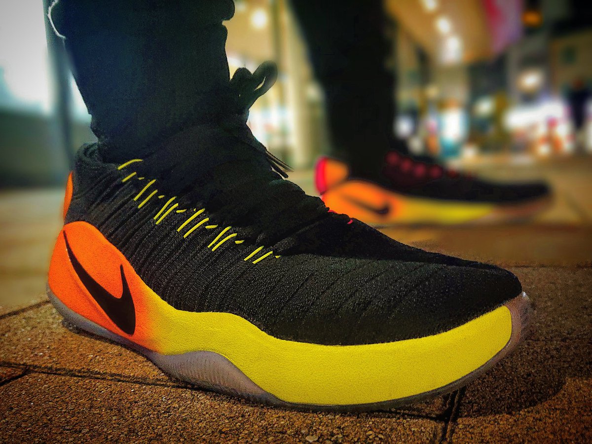 MARVINKICKS0603's tweet photo. NIKE
HYPERDUNK 2016 FK
#バッシュを履いて外へ出よう
#バッシュを履いて外に出よう
#nike
#hyperdunk2016
#nba #kicks #sneaker #basketballshoes #shoes #basketball #バッシュ https://t.co/ehYxWUeXWS