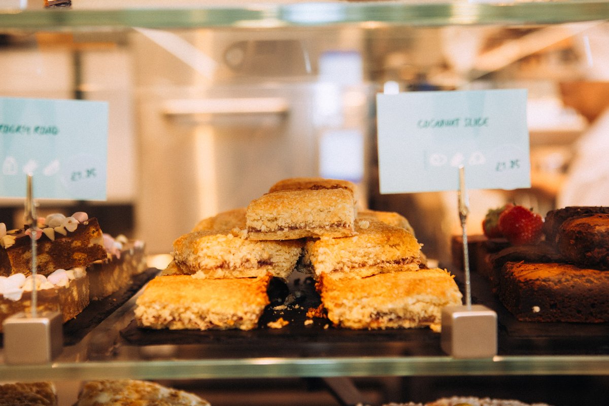 _CoopCoffee's tweet photo. Why not join us for an afternoon treat this festive season? With a wide range of delicious cakes available, there is something for everyone.

@coopuk  #Louth #Wadebridge #Hove #Peacehaven #Wickford #Inverness https://t.co/p9gCVqoEod