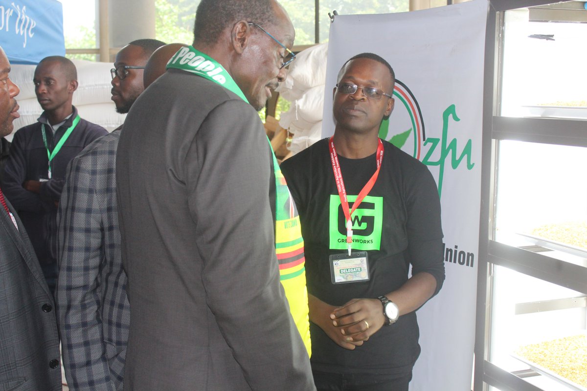 SaberstianZW's tweet photo. While exhibiting under @zfu_official stand at the Joint Ministry &amp; Stakeholder Exhibition hosted by Ministry of Lands, Agriculture, Water, Climate &amp; Rural Resettlement

@GreenWorksZW was honored to present the future of livestock feed to Vice President, Hon. Kembo Mohadi

#YOUTH https://t.co/KxPTyZzv7D