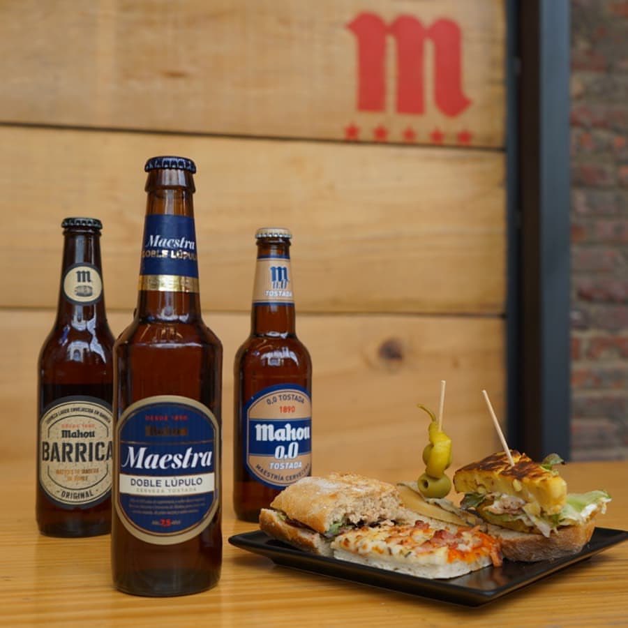 Que sí... que el día está de pena 😅 pero no existe mejor plan que juntarte una tarde en #tribecaleonesp con una de nuestras <a href="/mahou_es/">Mahou</a> y amigos 🍻para ver el día con otro color 😊

Te esperamos ✌🏼

#cerveza #cerveceo #tapeo #bar #tapas #leonesp