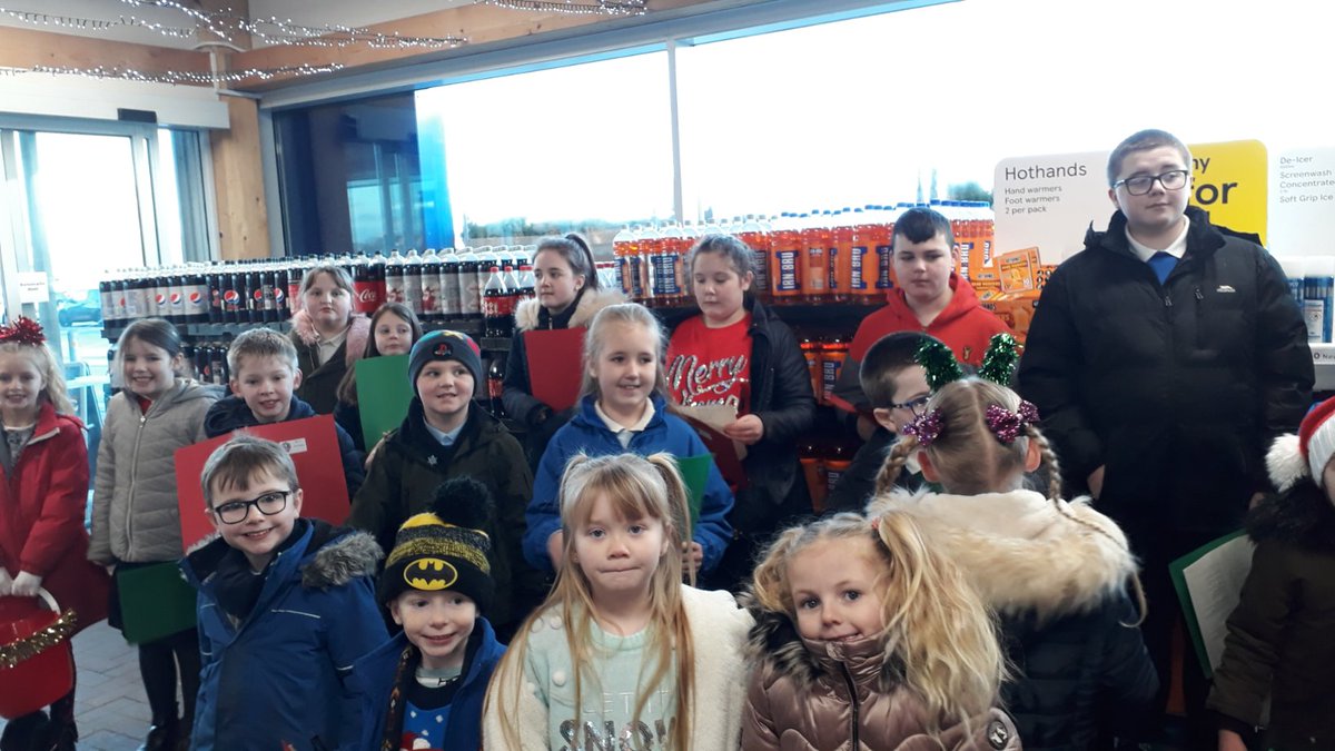 AvonbridgePS's tweet photo. Thank you to all customers, parents/carers and friends who supported us and donated whilst we were singing at @Tesco_redding. It was really appreciated. #frozenbuthappy https://t.co/glwE2R45K5