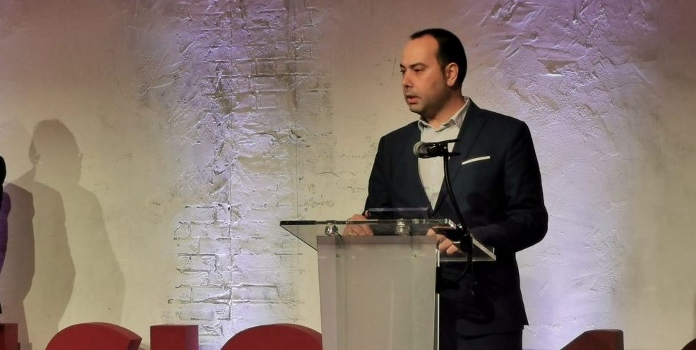 Proactivanet's tweet photo. Alejandro Castro habla sobre #vision19 en Tecnología y Sentido Común https://t.co/MtONQQh15t https://t.co/rd0p119lSs