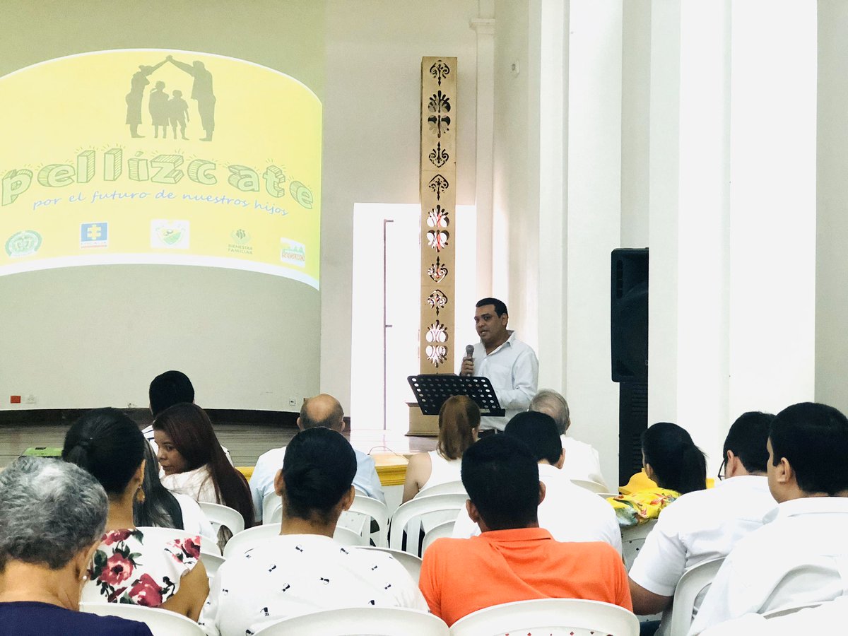 #AEstaHora Estamos en el último Compos del año y de la administración #ProgresoSeguro, así como en la audiencia pública de rendición de cuentas de primera infancia, infancia, adolescencia y juventud 2016 -2019. #ProgresoSeguro