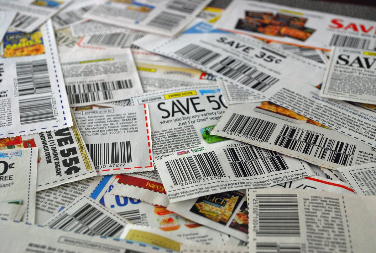 Coupons aren’t always the answer to finding the best deal when you’re shopping online. Check out this article to see how to always get the best price with or without a coupon! bit.ly/2ro8Hvz 

#coupons #save #holidays #shopbrain